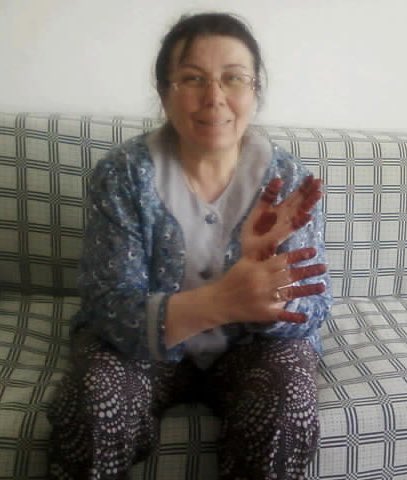 Elleri kınalı annem Figen Durgun’dan #GörkemliHatıralar a selam olsun🫠🙏🏼anneler günü kutlu olsun