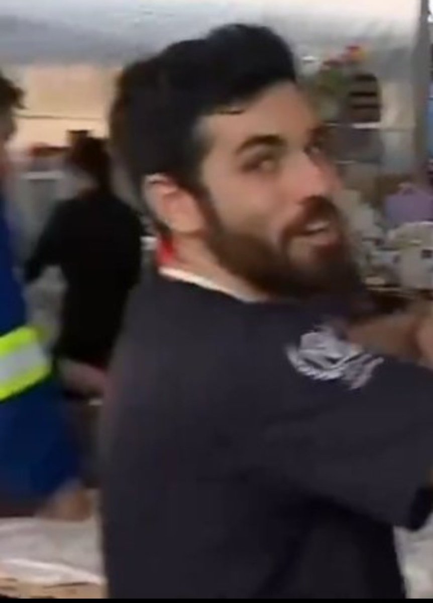 TucaAndrada3's tweet image. Esse otario conseguiu piorar a situação dos gaúchos