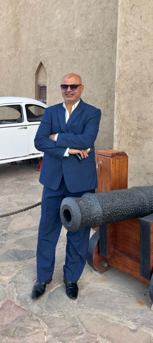 لا اله الا الله الكريم الحليم لا اله رب العرش العظيم لا اله الا الله رب السمولت ورب الأرض ورب العرش الكريم 
اسعد الله ايامكم وزقكم من حيث لا تحتسبون