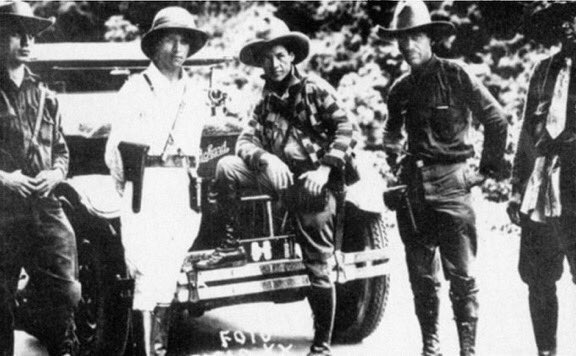 #taldiacomavui de 1927 una guerrilla de pocs centenars de camperols liderada per Augusto César Sandino iniciava l’ofensiva contra els 10.000 marines dels EUA que ocupaven Nicaragua, als que acabarien vencent.

‘Es preferible hacernos morir como rebeldes y no vivir como esclavos’.
