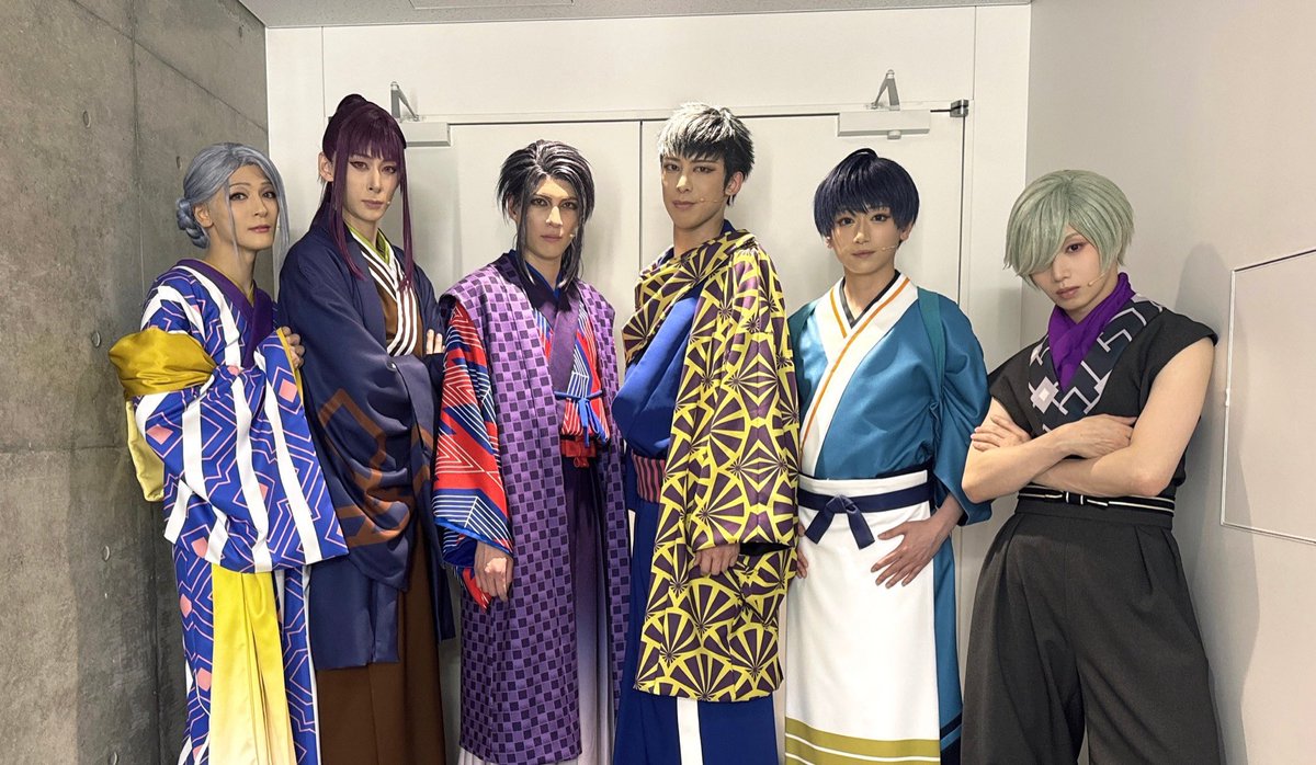 teruma_0606's tweet photo. MANKAI STAGE『A3!』ACT2! ～WINTER 2024～
無事に全公演終了しました。幸せな時間の連続でスタッフさん、関係者の方々、カントク、カンパニーのみんな、冬組のみんなにたくさんの感謝です。しばらく心と体がエーステ色になってると思います❄️6人で作るかけがえのない時間。心より、感謝を込めて。 https://t.co/otY3yOPWMM