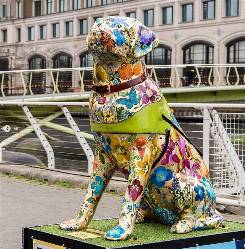 In partnership with @CanaryWharfGrp and with support from @Citi, we're honoured to have helped host #PawsOnTheWharf on our network this year 🐾 Spotted one of the 25 wonderfully decorated dogs along our waterways? Share your photos with us below! 👇
