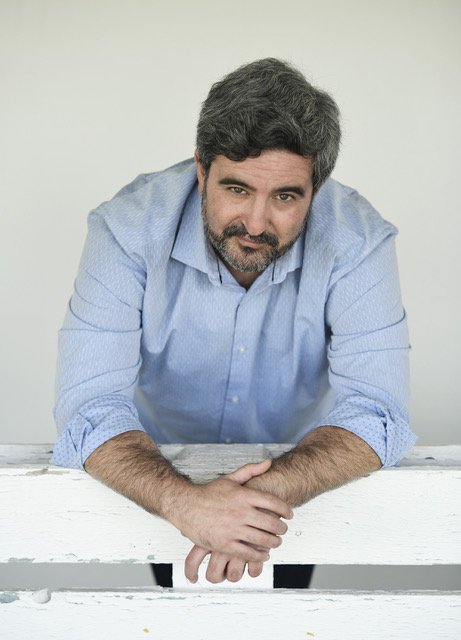 #Entrevista 📚 Daniel Ruiz 💬 “Escribo como las vacas comen hierba: para purgarme” diario16plus.com/escribo-como-l… vía @diario_16 #LibrosRecomendados #literatura #Mosturito