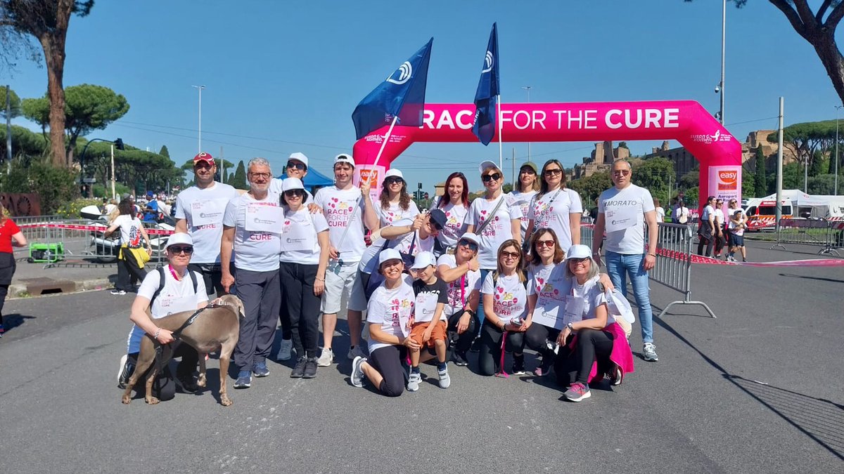 #12maggio #circomassimo #Roma #squadraCNR a #RaceForTheCure, la più grande manifestazione per la lotta al #tumorealseno @MC_Carro @komenitalia