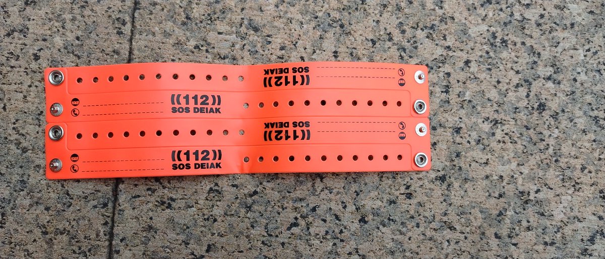 aguigara's tweet photo. Más de 1000 pulseras entregadas a menores, durante el mercado medieval https://t.co/nmRK8ASCb9
