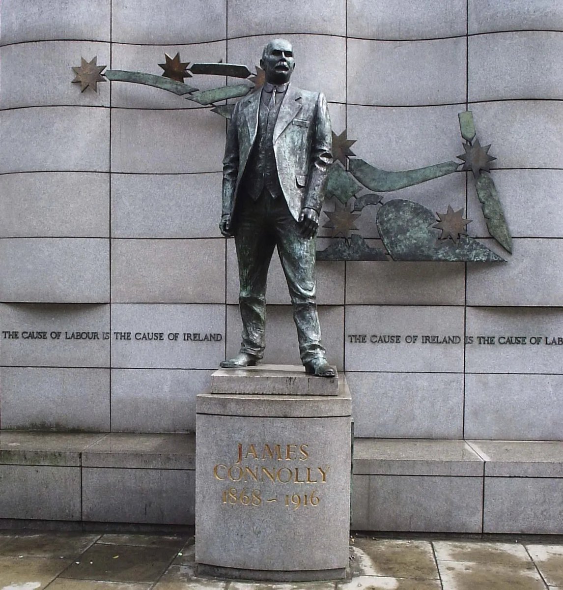 Fred_Faravel's tweet image. Il y a 108 ans aujourd’hui James Connolly, leader socialiste et syndicaliste irlandais, était exécuté par l’armée britannique.
Blessé grièvement lors des affrontements de l’Easter Rising 1/3
#JamesConnolly #irishunity