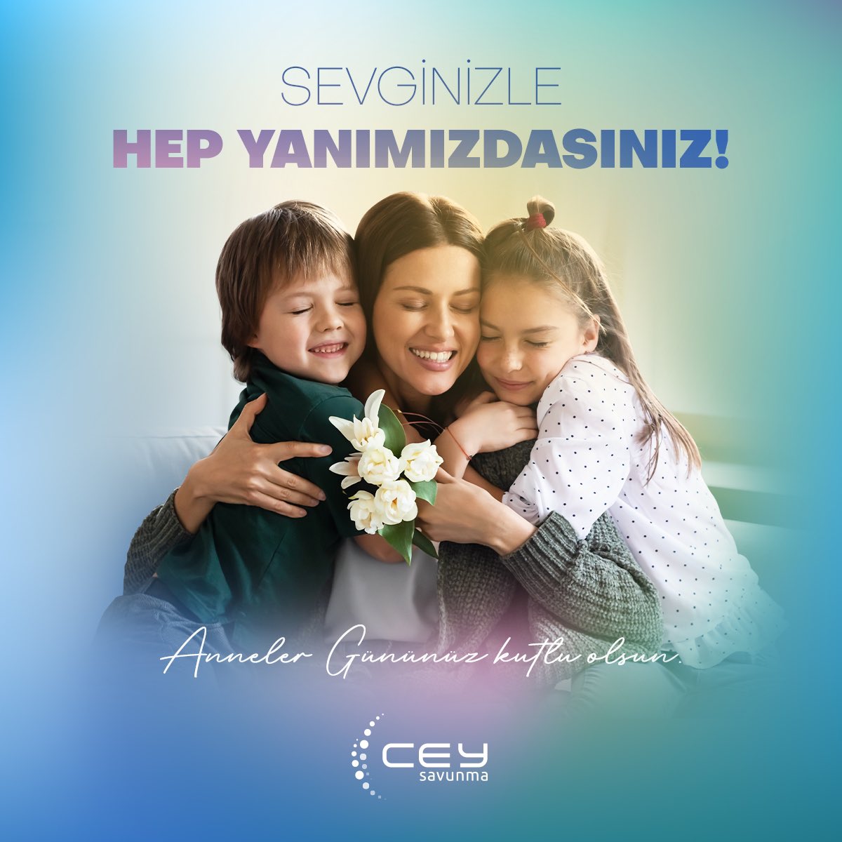 Daima yanımızda olup hayatımızı sevgiye dönüştüren tüm annelerimizin #AnnelerGünü kutlu olsun.
