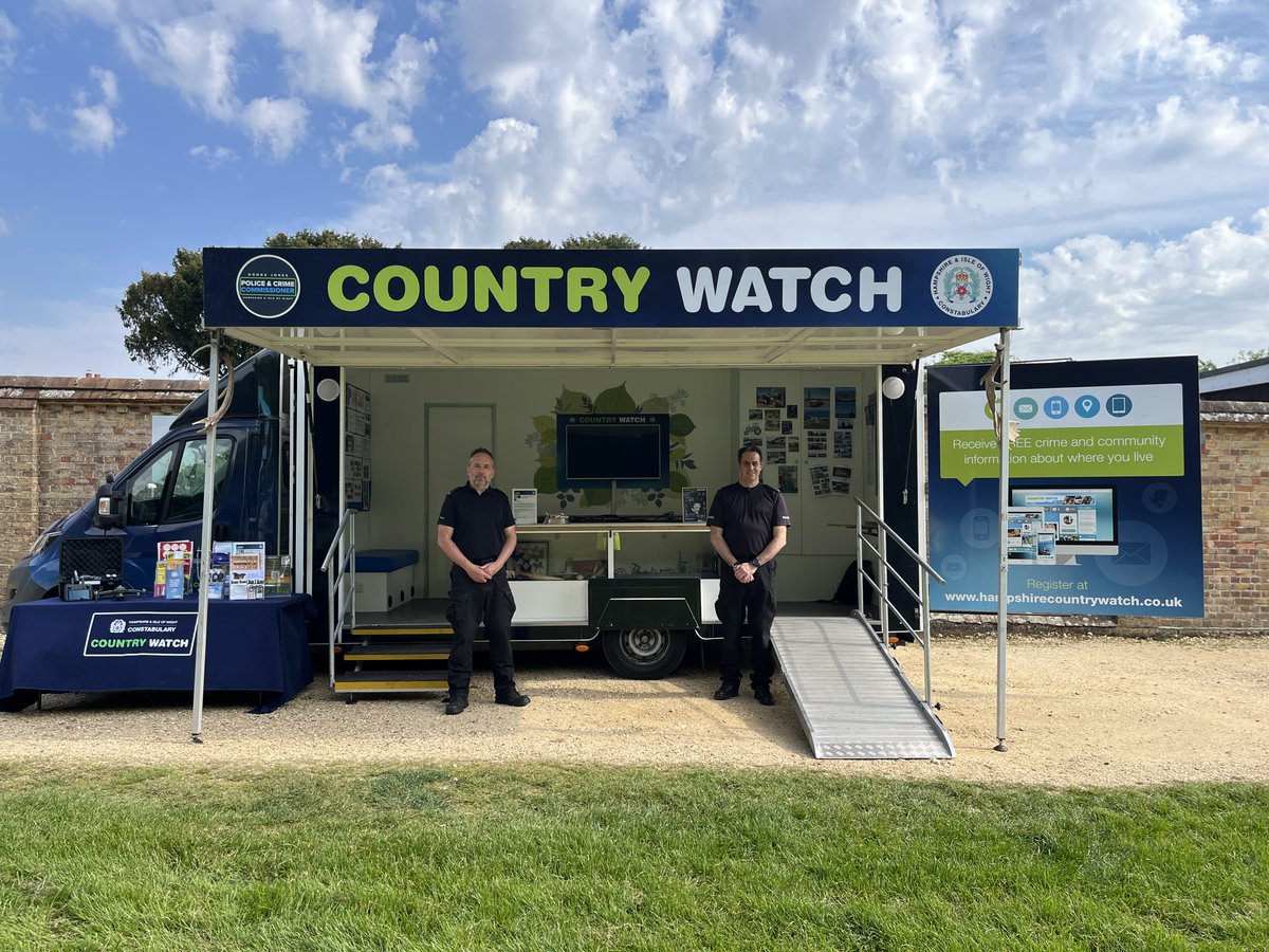 Come and say hello to the Countrywatch team today at the Family Conservation Awareness Day at Bucklers Hard. We are here with our partners discussing all things rural and wildlife #21510 #3009 #HantsRural