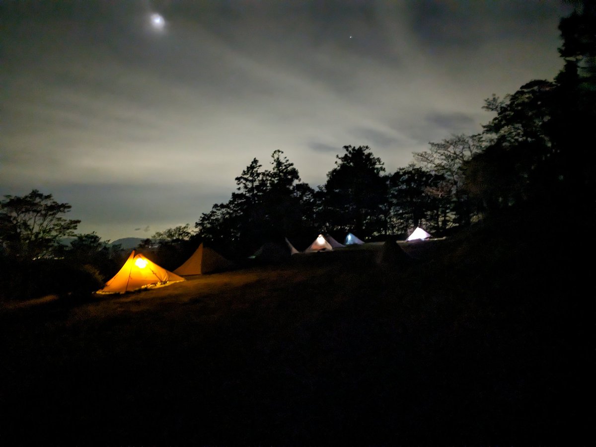 hipstar1981's tweet photo. 山と道HLC参加!色々刺激受けた山旅でした!#山と道 #山と道HLC #ULハイク #sixmoondesigns https://t.co/PDZPxchoBF