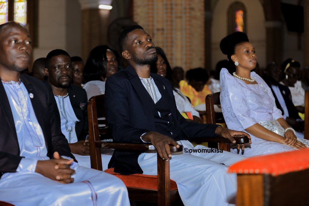 UPDATE : The President @HEBobiwine together with the first lady Barbie Kyagulanyi attended mass at Lubaga Cathedral for the Tuesday class alumni association celebrations. 
#KJNews