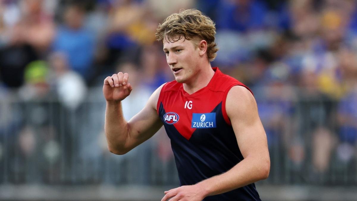 Jacob van Rooyen (concussion) will not play in Round 10, per Tom Morris.

@aflratings