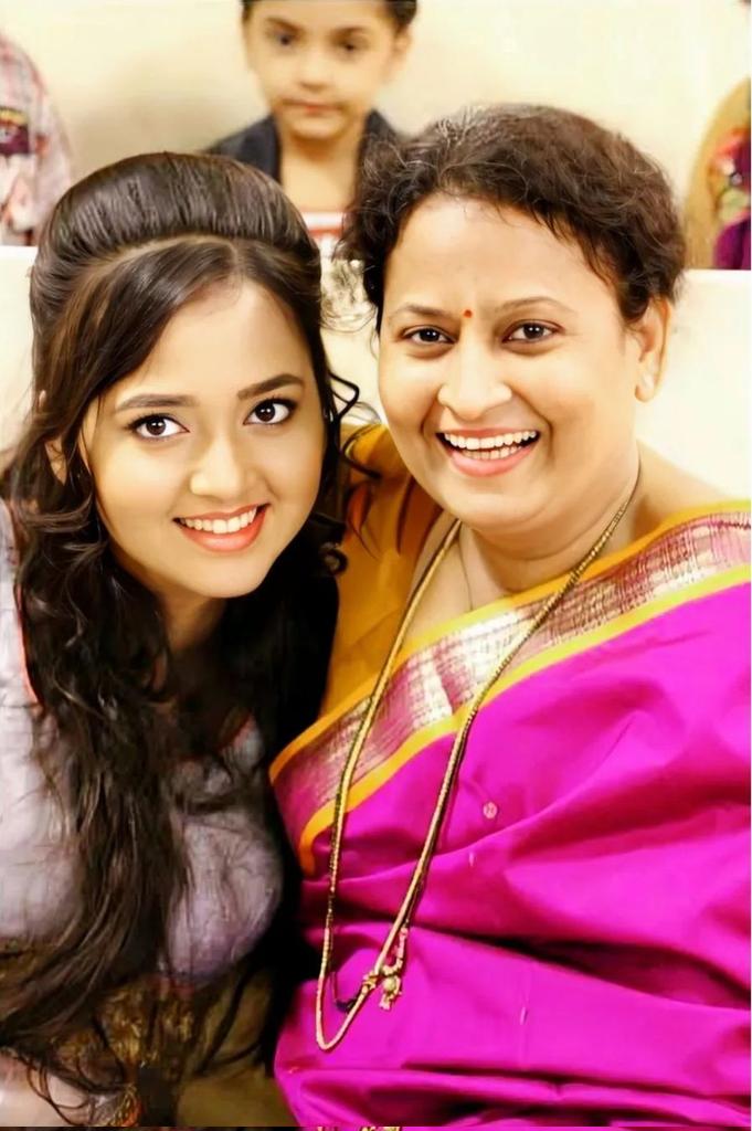 Happy Mother's day to all the mother's out there ❤ The one who loves selflessly is the mother ❤ Mother's is the biggest blessing from God to us ❤ We can't live without our mother ❤ God bless them 🧿 #TejasswiPrakash #TejaTroops @itsmetejasswi #TejRan