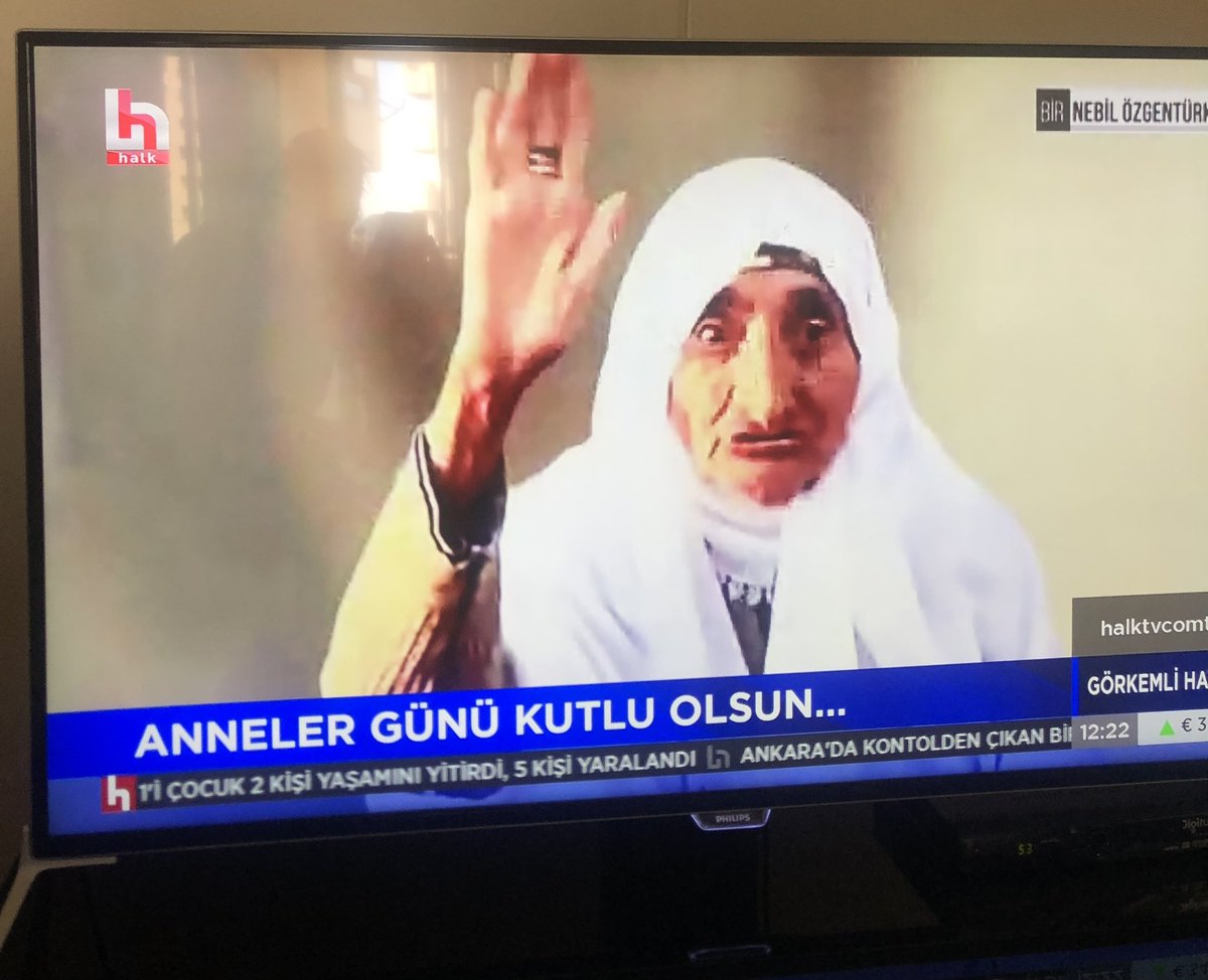 12 eylülde oğlunu işkencede kaybetmiş ve bedenini dahi bulamayıp yıllarca acılara tutunan,yüreği kırık bu dünyadan göçüp giden Cumartesi Annesi Berfo Ana ya selam olsun Anneler Günün kutlu olsun Berfo Ana 🙏🥺💔