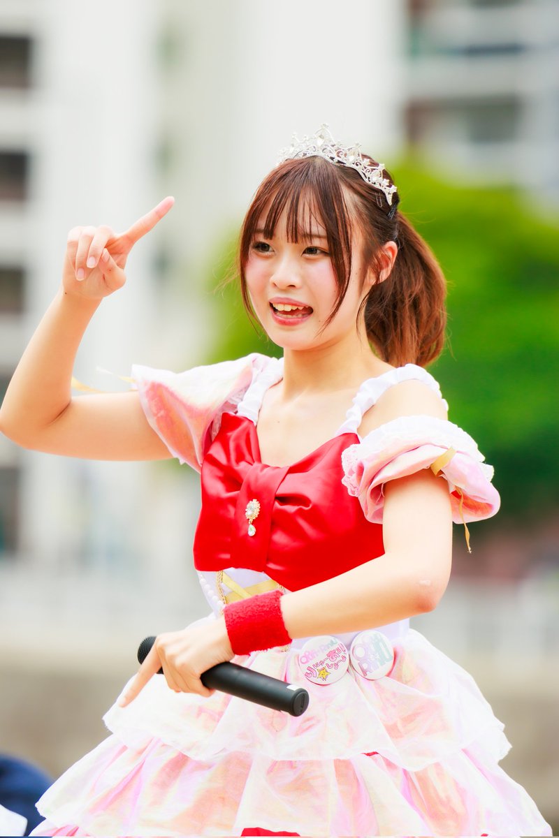 1jzgtevvti0405's tweet photo. 🎤🎵FUKUOKA STREET LIVE in 水上公園🎵🎤
2024.05.11
#QunQunRiniU
#QunRiniU
#QunR
#きゅんきゅんりにゅ~
#きゅんあ~る
#エレガントプロモーション
#福岡アイドル
#水上公園
隙間からちょこっとだけ撮ってみた…( ˙灬˙ ก) https://t.co/C1tAoGsgs0