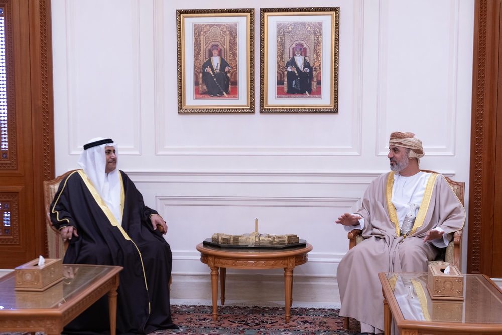 رئيس مجلس الشورى ورئيس البرلمان العربي يبحثان سبل تطوير التعاون #جريدة_عمان