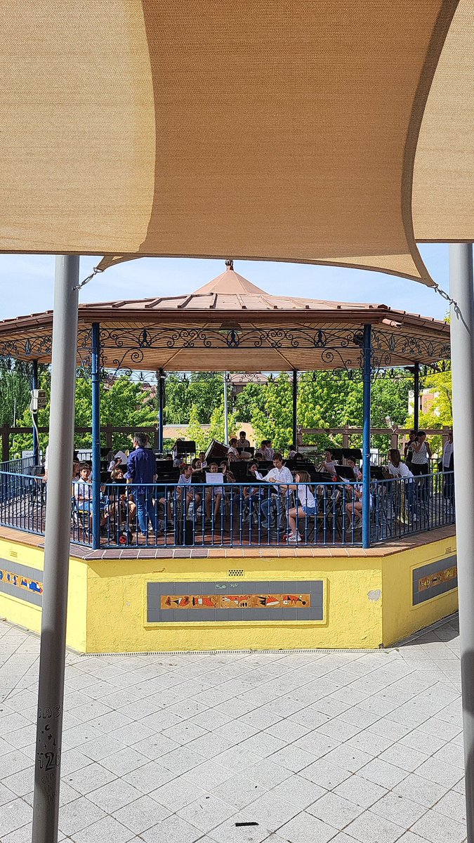 Tomando color...y sonido.