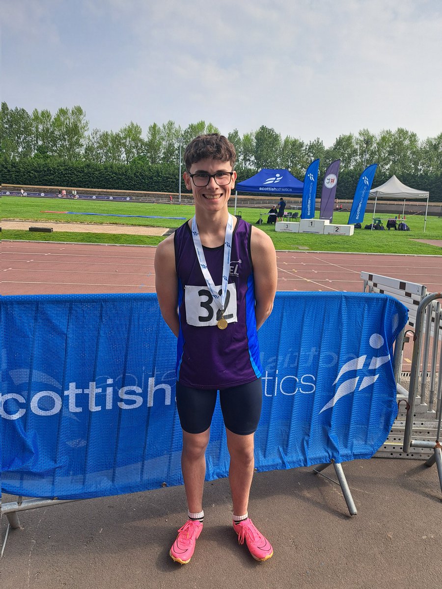 Another gold for Ben this weekend in U15B long jump @scotathletics East District Champs #madeineastlothian 💜🥇
