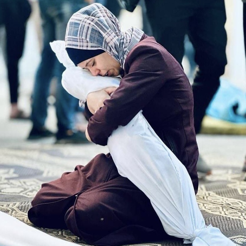 Oh Allah! have mercy on my mother like she had mercy on me when I was born. Oh Allah! make my mother happy like she tried to make me happy and protect me from the evil surrounding us. Oh Allah! accept from my mother her deeds, the small ones and the big ones. Oh Allah! make my
