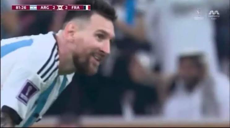 🇦🇷🗣️ Messi in the documentary about the reason for his smile when France equalised:

“I felt like football was telling me, this cup was not created for me to be its champion. I felt that the 2014 scenario would be repeated and I would be sad, but something inside me told me,…