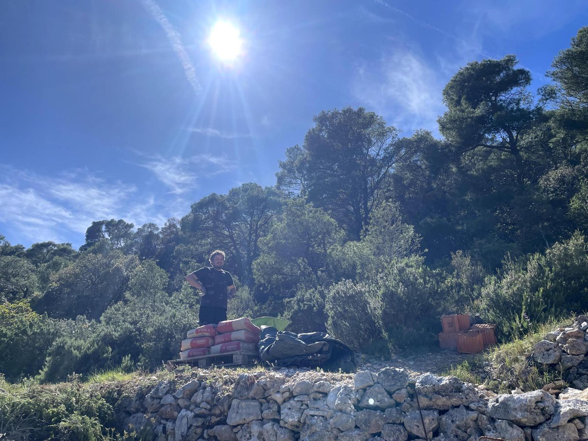 Step by step, stone by stone, everyday ISSA (Island School of Social Autonomy) is growing up hill on the island of Vis. If you want to join, explore & build convivial tools in times of extinction with us, save the date: October 4-9, 2024. More info soon: issa-school.org