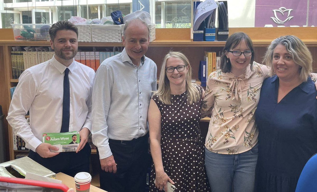 Everyone loves their local library, great place for book suggestions. If you are looking for  #BookRecommendations tune to <a href="/TodaywithClaire/">Today with Claire Byrne</a> tomorrow at 11.45am <a href="/jennibravo/">Jennifer Paula Bravo Lucana</a> and myself will be talking about must reads. <a href="/RTERadio1/">RTÉ Radio 1</a> #Waterford <a href="/adamgarywyse/">Adam Wyse</a> <a href="/LibrariesIre/">Libraries Ireland</a>