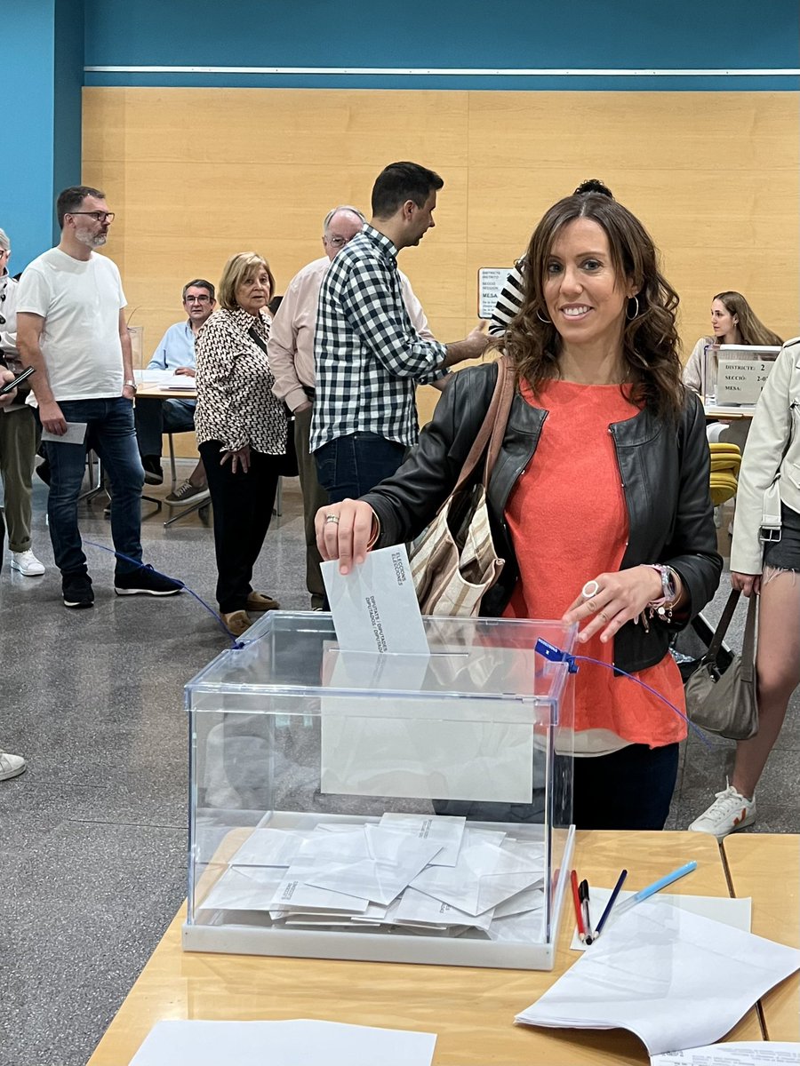 🗳️ Jo ja he votat pel canvi a Catalunya! 🌹👍