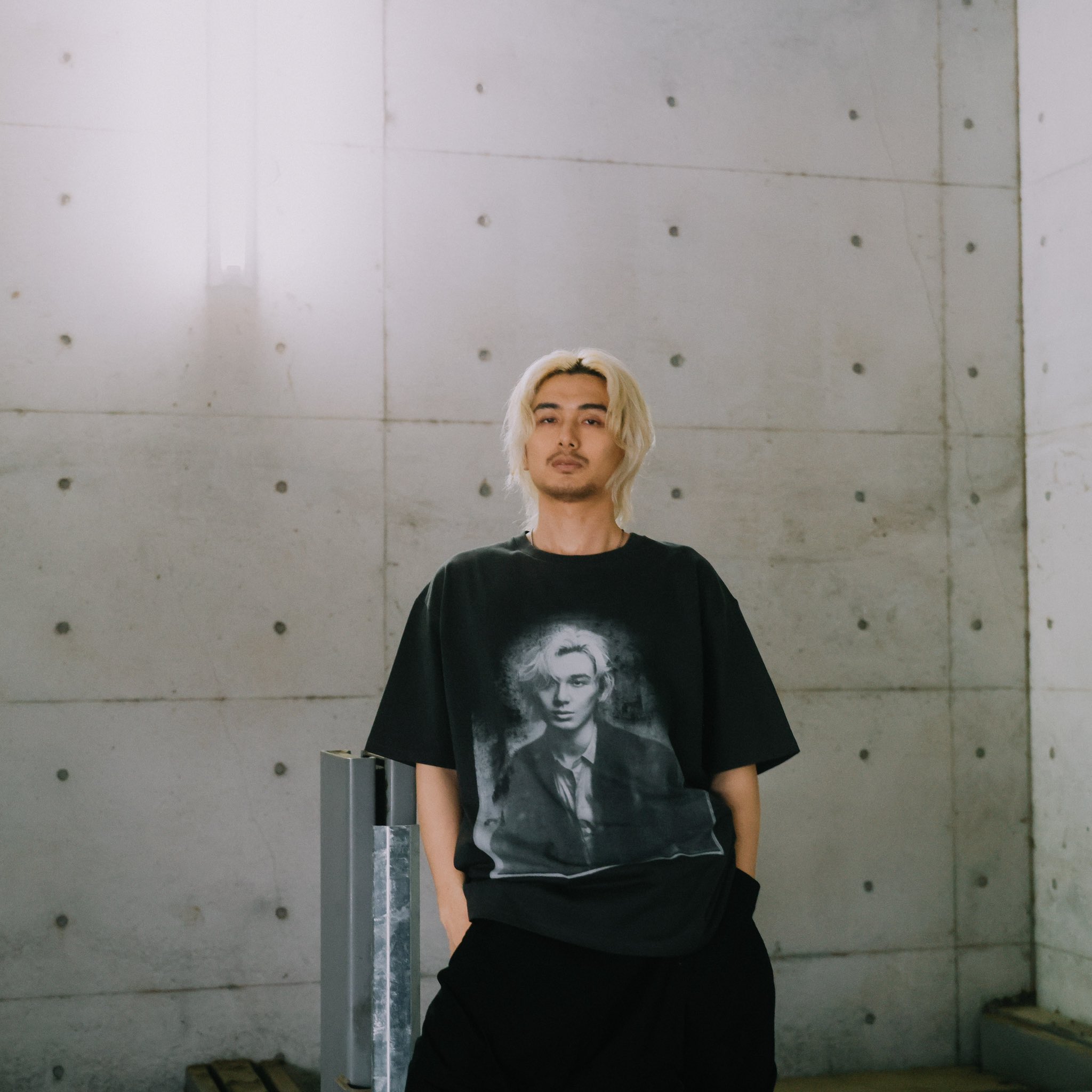 Fujii Kaze U.S. Tour グッズ Gray T-shirt M s-l400.jpg