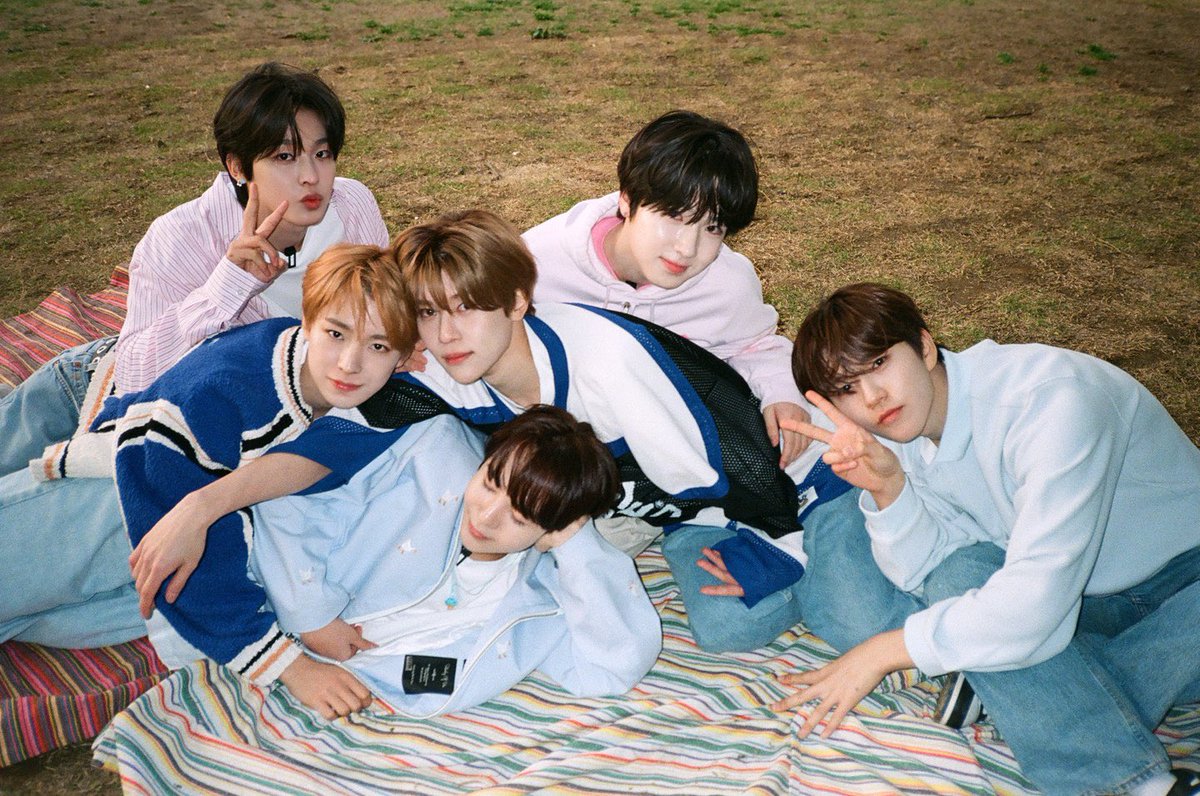 nctwishofficial's tweet image. 📸 of #Hangang / &amp;lt;3 #NCTWISH