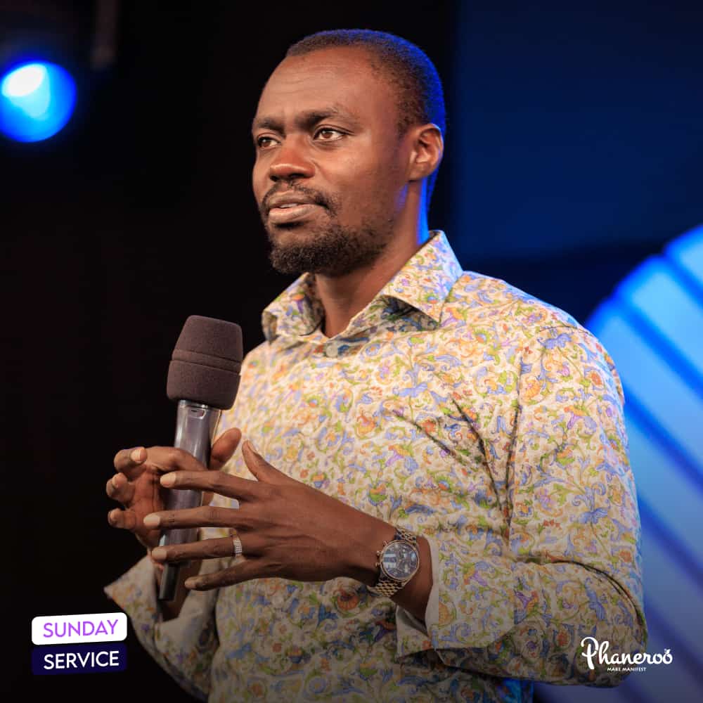 Every time you're consumed with envy because of the successes of other men, you live and are yielding to carnality.Carnality distances you from God's appointments and encounters.Be free from men's successes and failures.Run your race and course. #Phaneroo