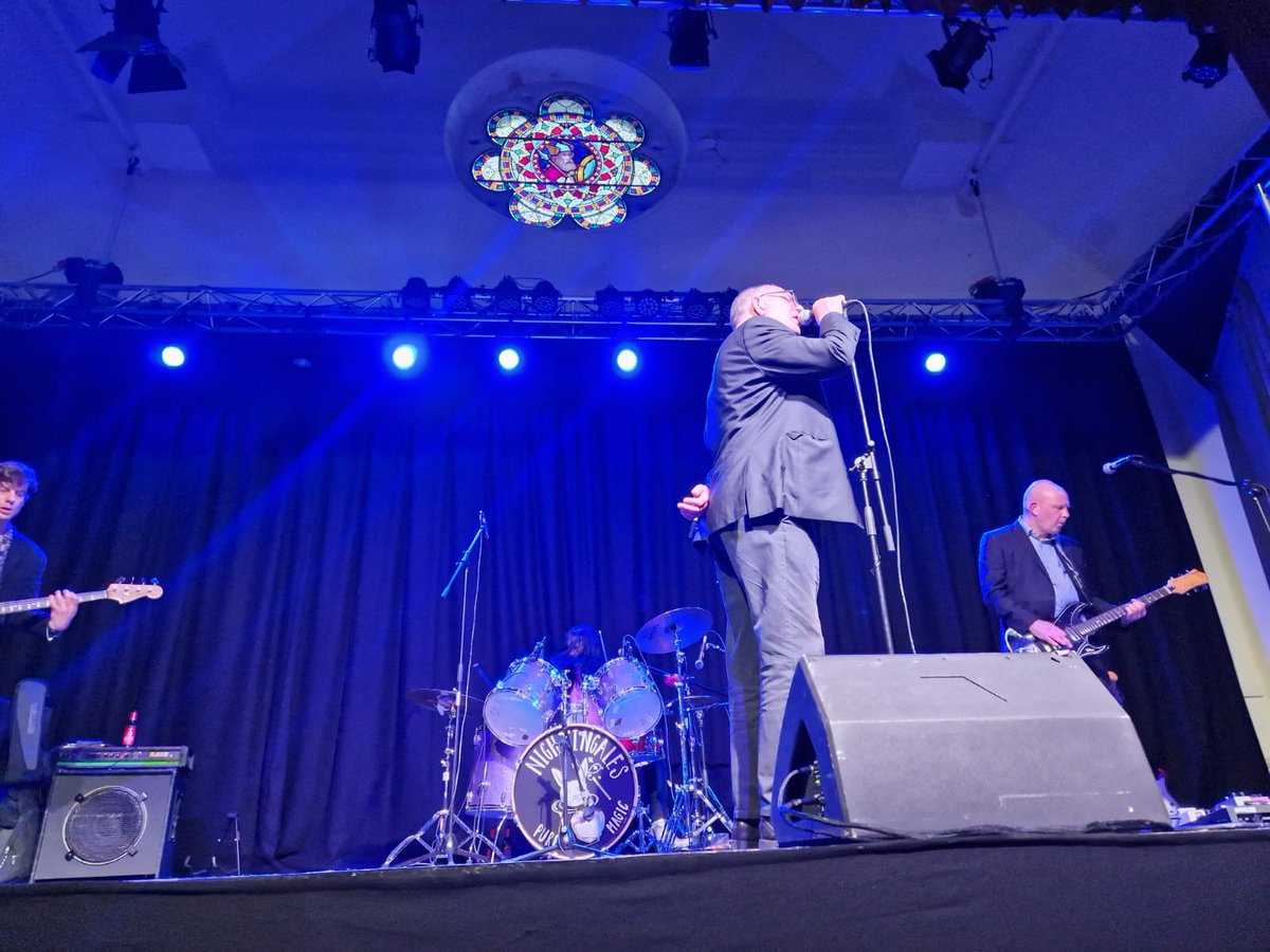 So chuffed to have been at the stellar final tour gig in Dunoon of the <a href="/_Nightingales/">The Nightingales</a> ..as ever, a virtuoso event, tight and joyous. Thanks x <a href="/FlissKitson/">Fliss Kitson</a>
