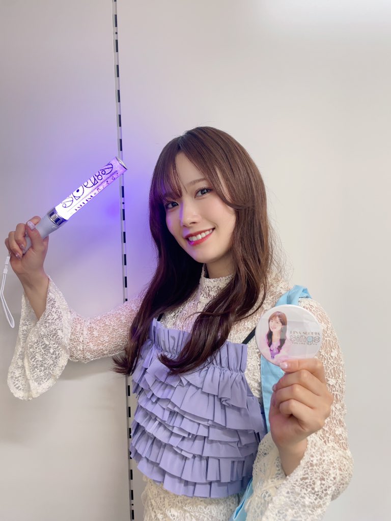 #直田姫奈 Hina Suguta 1st LIVE - Sings -
アフターパーティー 上映会トークイベント
ご来場いただいた皆さまありがとうございました💜🎸

先週開催されたばかりの1stライブの映像をエピソードトークと合わせて早速ご覧いただきました🌟

7/24リリースの2ndシングルもお楽しみに✨
#直田姫奈1stLive