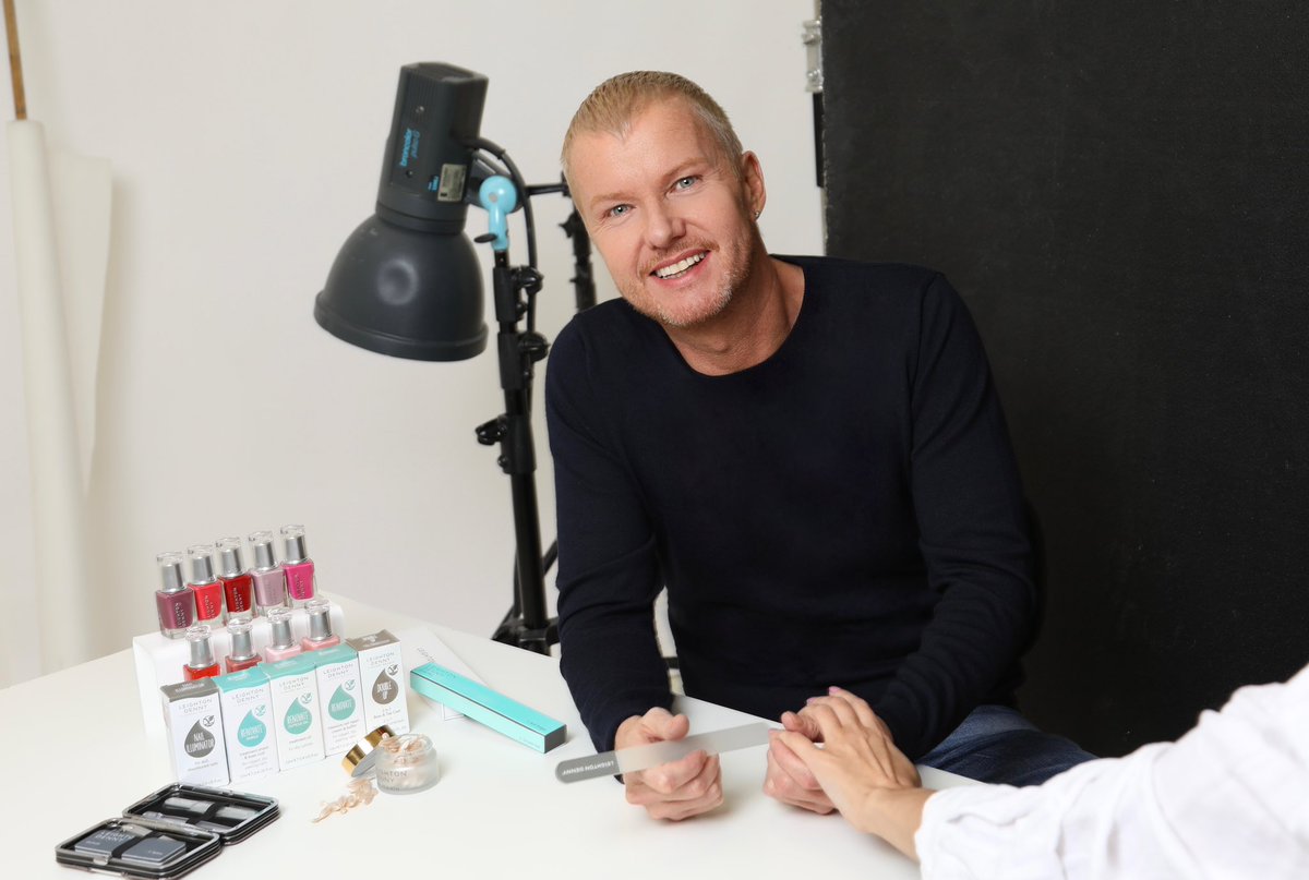 LeightonDennyEN's tweet image. Join us on: 
Instagram: instagram.com/leightondennyn… 
Facebook: facebook.com/LeightonDennyM… 
TikTok: tiktok.com/@leightondenny… 
Website: leightondenny.com