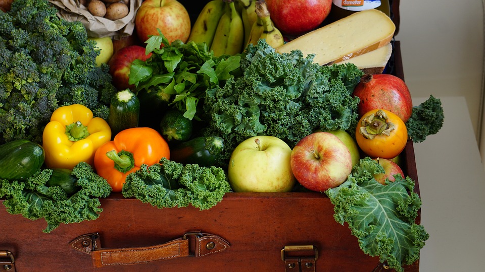 Weniger Fleisch, aber dafür mehr Gemüse, Obst, Getreide und Hülsenfrüchte ist gut für unsere Gesundheit und auch für das Klima. 
Wenige tierische Produkte, bedeutet aber auch wenige Herz- und Kreislauferkrankungen.🌿