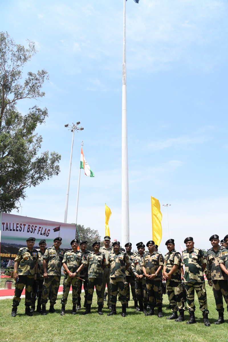 With each stitch, we weave a stronger nation! DG BSF Nitin Agrawal raises the monumental BSF flag at Attari, symbolizing our unity and resilience. 🌟 #DG_BSF #NitinAgrawal #Tallest_BSF_Flag #RCBvDC #CSKvsRR #DHONI𓃵 #Fixing #MSDhoni𓃵,