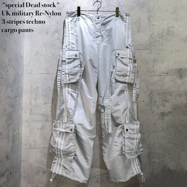 パンツ Ayne 3 stripes techno cargo pants GS THE ULTIMATE EXPERIENCE