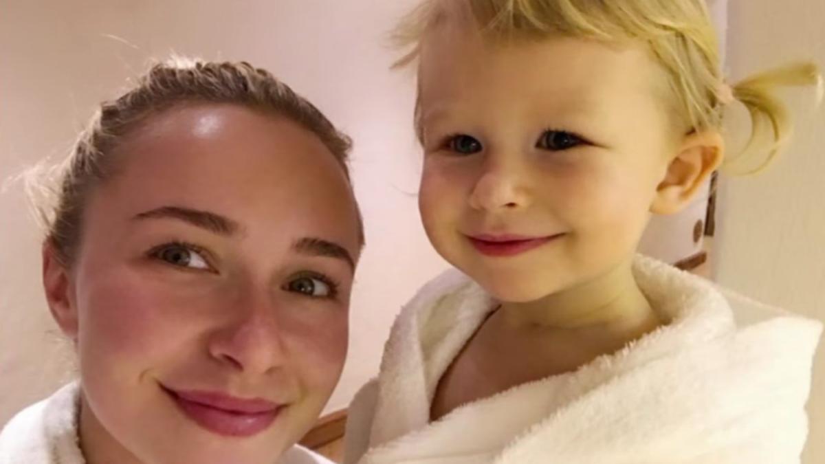 Happy #MothersDay #HaydenPanettiere ❤️