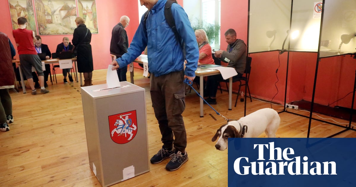 Lithuanians vote in presidential election amid security fears in Baltic region theguardian.com/world/article/… #UkraineRussianWar #UkraineUnderAttack