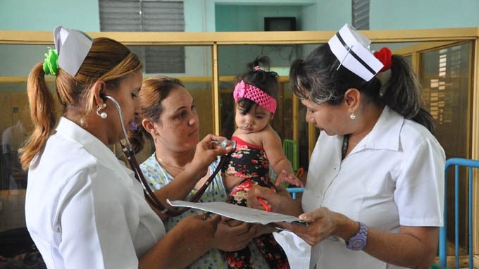 #Hoy celebramos el #DiaInternacionaldelasEnfermeras 💉👩🏻‍⚕️, profesión altruista y humana.
Felicidades y todo el reconocimiento 🙌🏻 desde #Manzanillo, #ProvinciaGranma🇨🇺
#CubaPorLaVida #CubaPorLaSalud