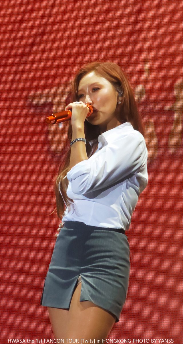 240511 HWASA the 1st FANCON TOUR [Twits] in HONGKONG
#화사 #HWASA #Twits #멍청이