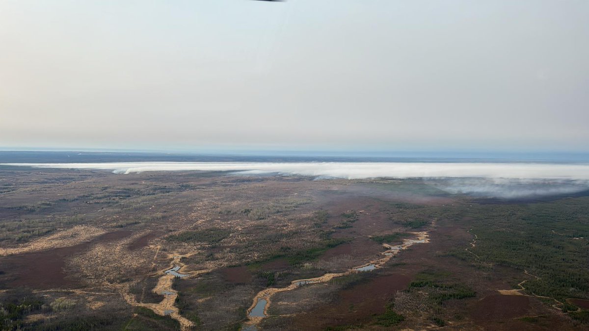 MWF017 is still classified as out of control at 4,000 hectares. While wildfire activity is usually lower in the morning, crews are preparing for increased fire activity as the day warms up. Find out more about wildfire burning in the province by visiting alberta.ca/wildfire-statu…