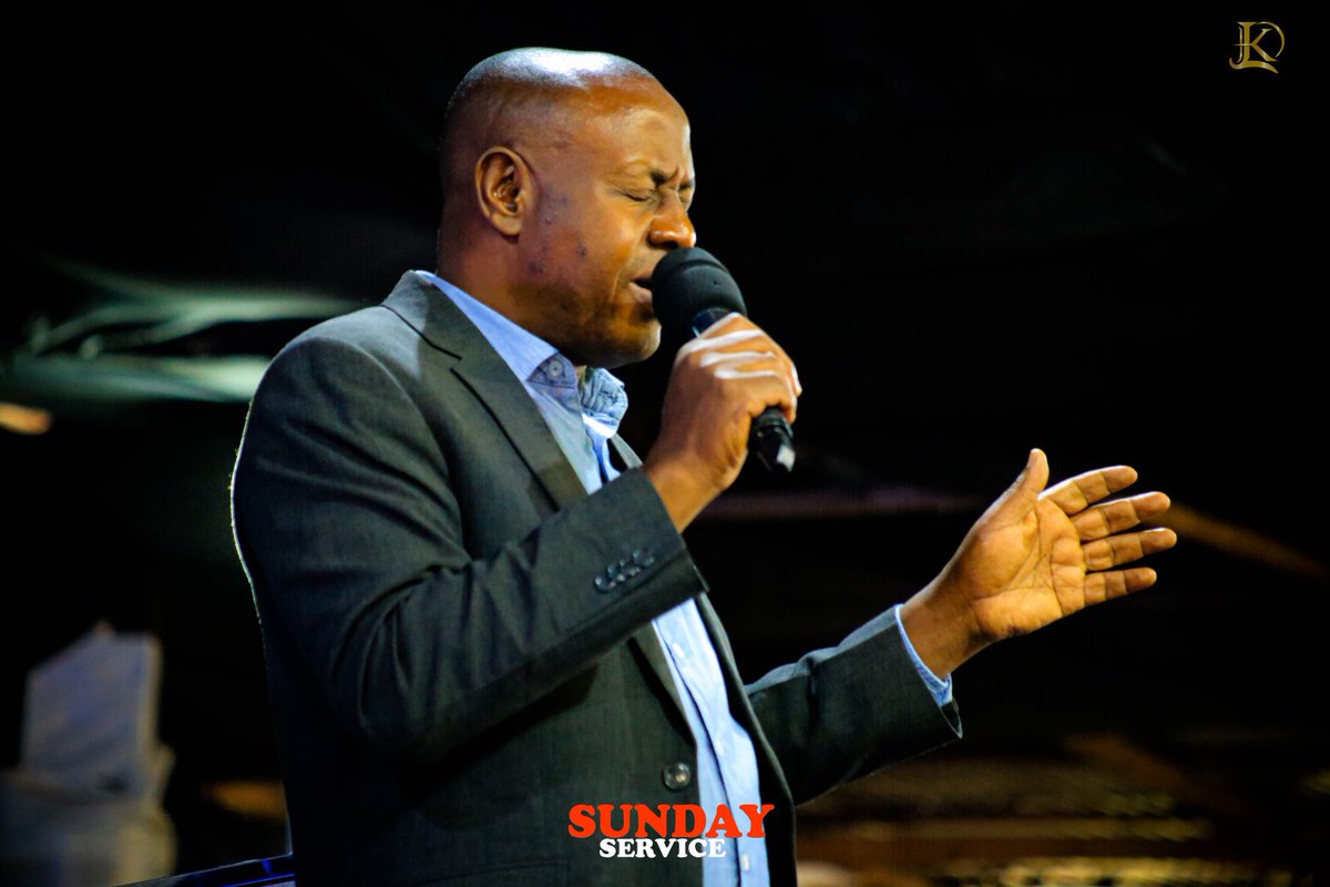 Brethren , the strength of a leader is a product of your prayer. Learn to pray for your leaders.

Dr. KL Dickson 

#ArmorOfGod
#SundayService updates
#CFCFortPortal
#YearOfTheLordsGoodness