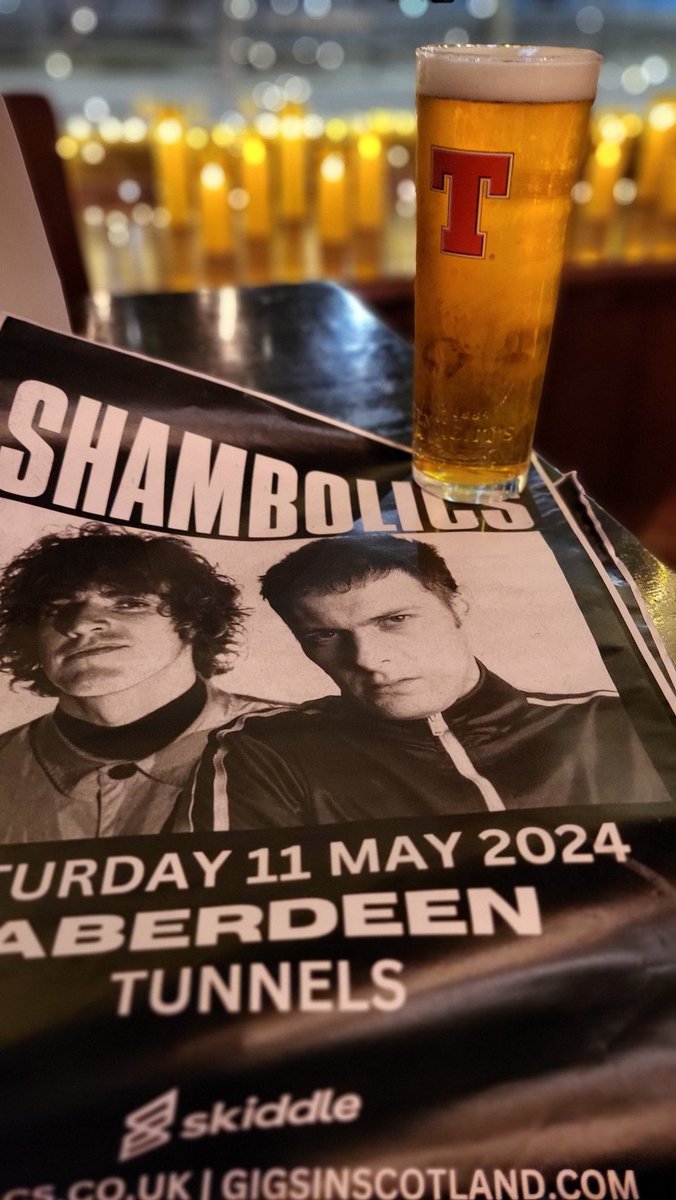 @shambolicsmusic at Tunnels was a night to remember.. Don't know how many times I've seen Shambolics now, but I've loved every gig. Mon the Fuckin Shams 🔥 🔥🔥