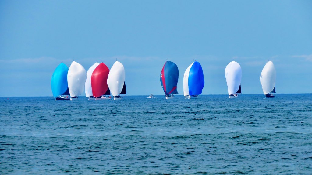 #AlphabetChallenge #WeekS S is for #Sailing in Summer ⛵️📸 #mitchandmarcyphotos