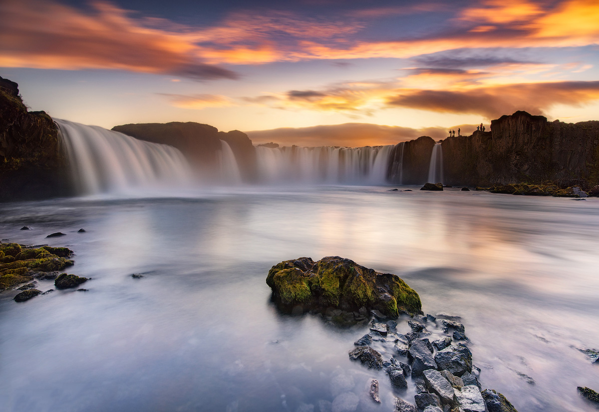 GM! Wishing you a great Sunday! ❤️ If we happen to forget what beauty looks like, will an image ever be able to bring us back? 📷'The Wonders of Awe' | Godafoss Waterfall, Iceland | Long exposure photo
