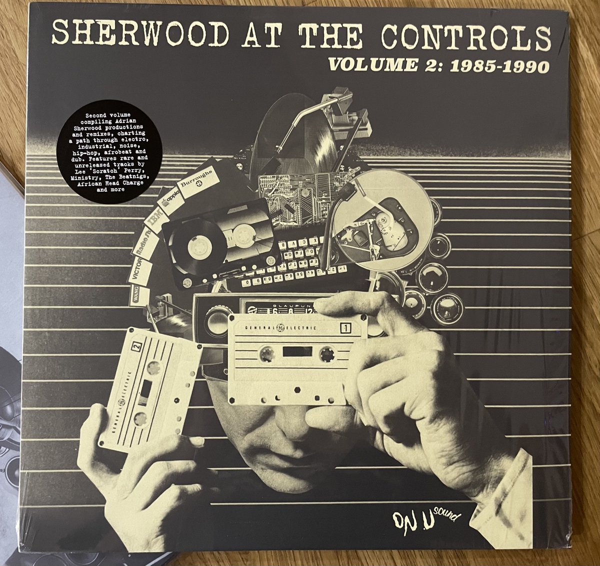 Sherwood at the Controls Sunday youtu.be/NRXY4dL1FYA?si… @onusherwood @onusound @GCPunkNewWave @NewWaveAndPunk @GJMunro26 @caroline_binnie #TheSlits #OnUSound #RootsRockRebels