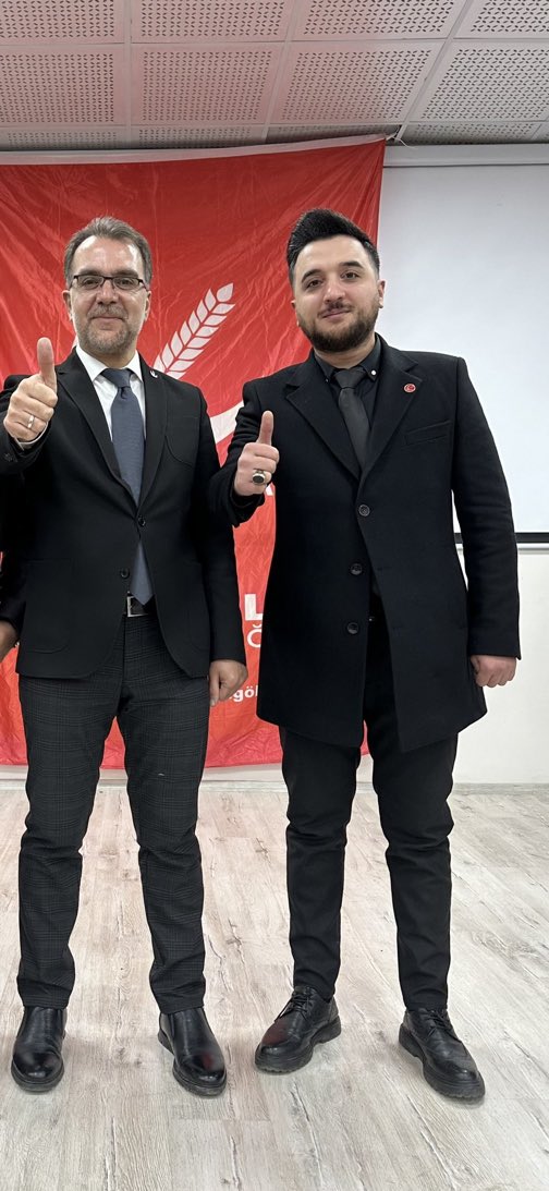 Yeniden Refah Partisi Bingöl İl Başkanını Belirlemek Üzere Temayül Yoklamasına Gidiyor. 
Önümüzdeki Hafta ( Pazar ) Günü Gerçekleşecek Olan Bu Önemli Etkinlik İçin Yusuf Bulut’un Olası Adaylığı Konuşuluyor.

<a href="/erbakanfatih/">Dr. Fatih Erbakan</a> 
<a href="/rprefahpartisi/">Yeniden Refah Partisi</a> 
<a href="/mahfuz_arslan/">mahfuz arslan</a> 
<a href="/1212Bulut/">yusuf bulut</a> 
@RefahBingol