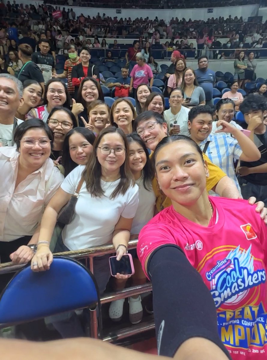 Congratulations to the #CreamlineCoolsmashers and pur favorite person, @AlyssaValdez2 !!!!!