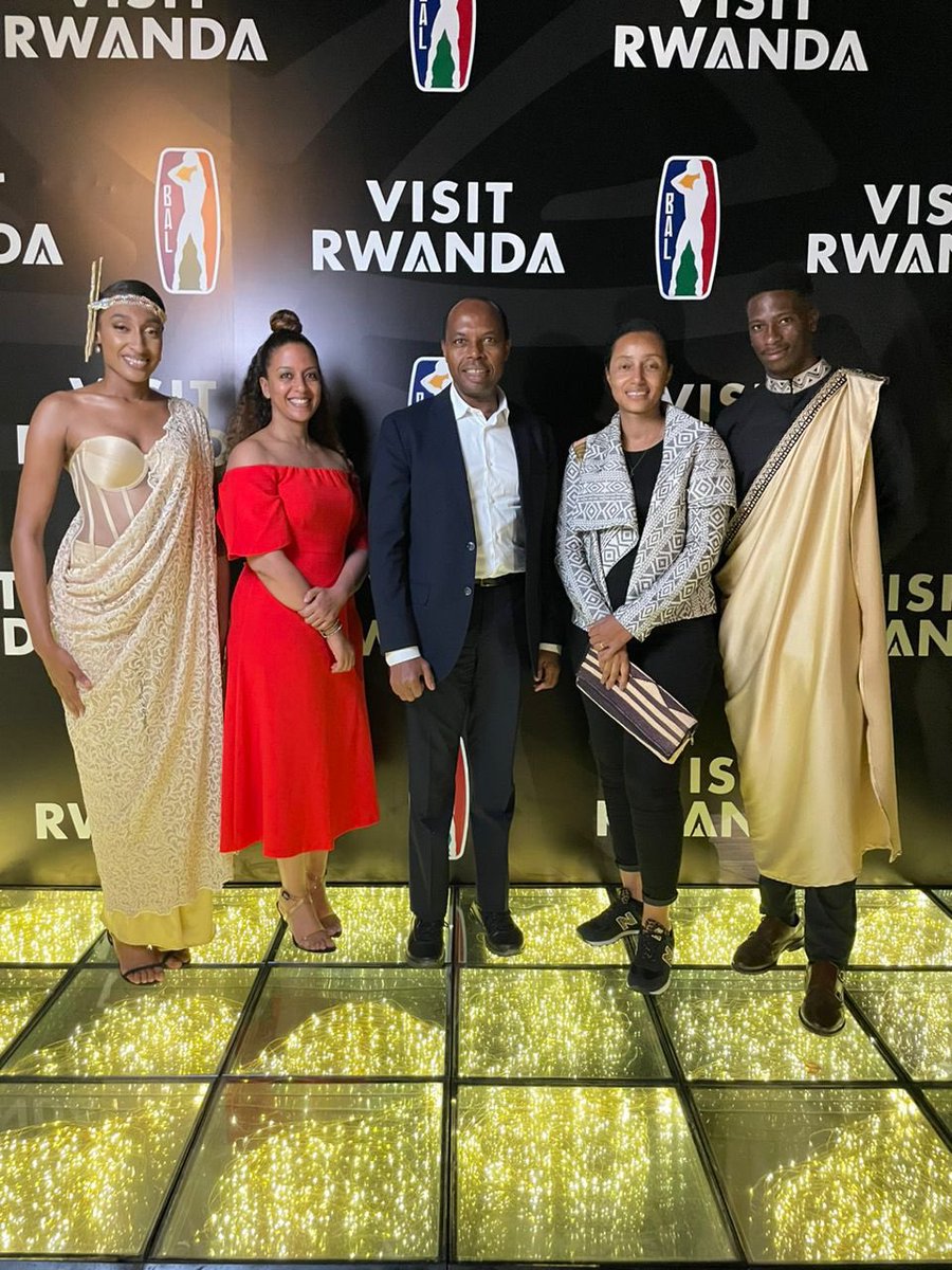 Rwanda meets Senegal✨

📸 @theBAL and #VisitRwanda🇷🇼 hosted a networking event to celebrate African culture and collaboration in Dakar, Senegal last night.

'Today, we celebrate more than just basketball. @theBAL represents not only a game but also a movement empowering…