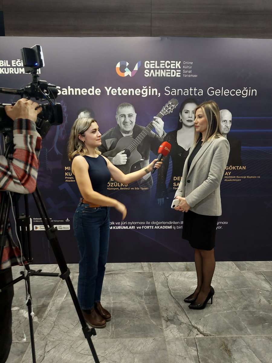 bilkolejleri's tweet photo. BİL Eğitim Kurumları Genel Müdürü Sn. @elifpehlevan1 Türkiye'nin ilk ve tek sanat yarışması #GelecekSahnede Müzik Yarışmasını @dhainternet haber ajansına tanıtarak basın açıklamasını gerçekleştirdi. https://t.co/dCjTKL3JN3