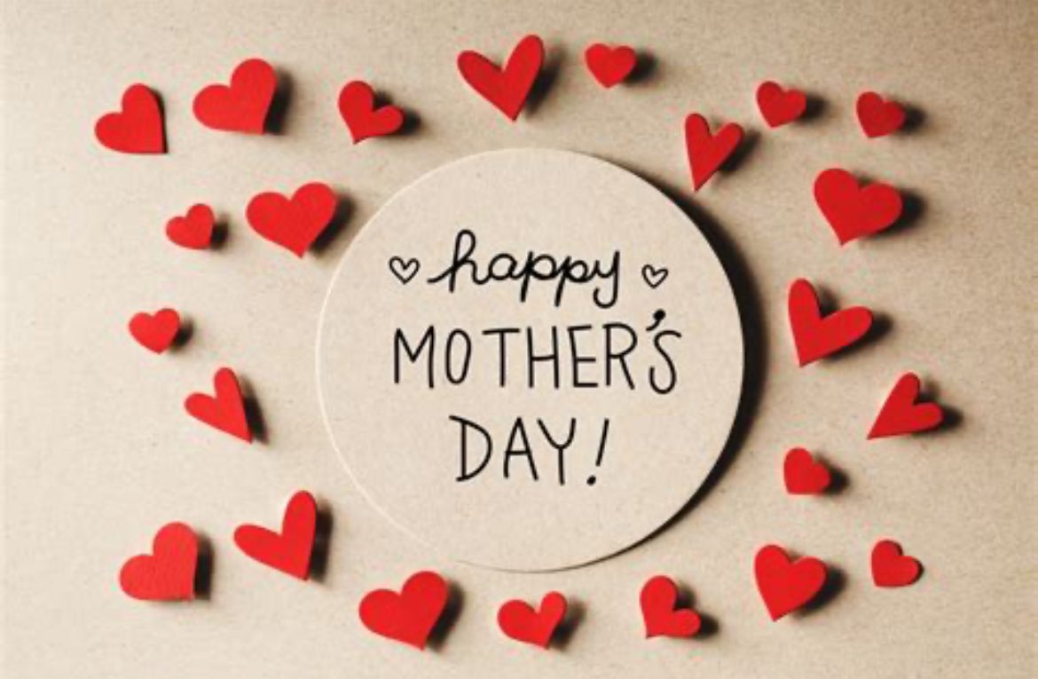 Happy Mother’s Day to all our moms, whose love is unconditional and unending! #momsrock #BayonneStrong #WeAreBayonne @CityofBayonne